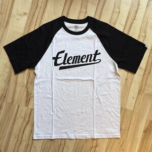 Element Black and White Short Sleeve Tee size medium